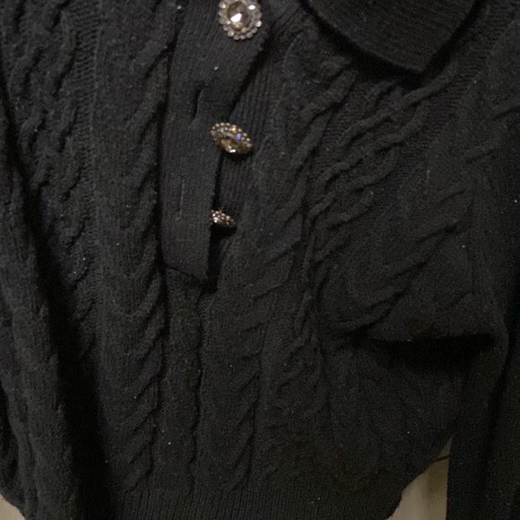 Knit sweater with puffy sleeve and button detail - Picture 4 of 4